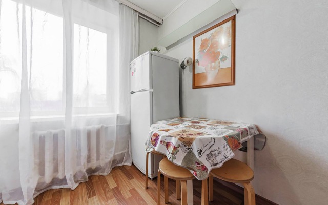 Zelenyj 83k3 Hanaka Apartments