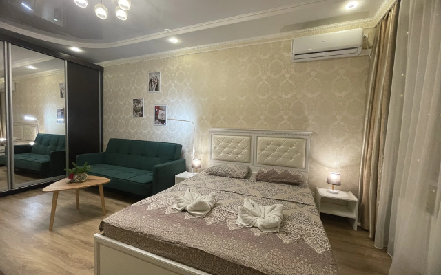 Квартира на Новороссийской 75