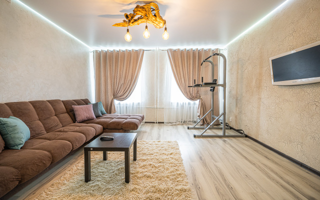 Апартаменты Пять Звёзд на Кировке