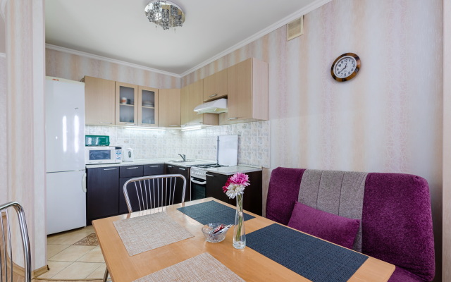 Na Zaslonova 17 Flat