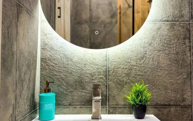 Квартира с новым современным ремонтом