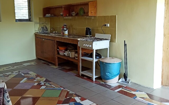 Shelkovitsa Guest House