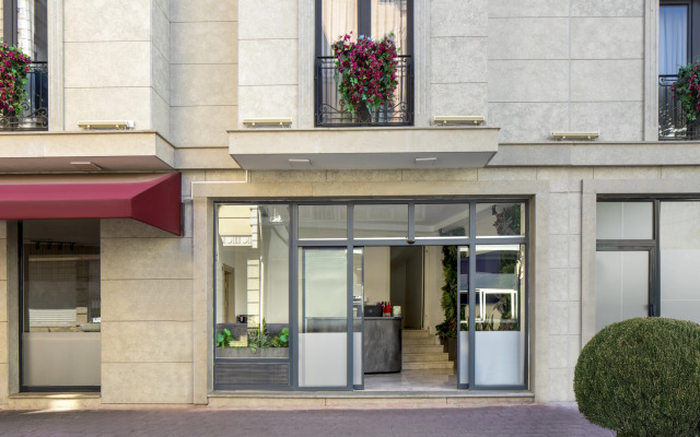 Lenus Hagia Sophia Hotel