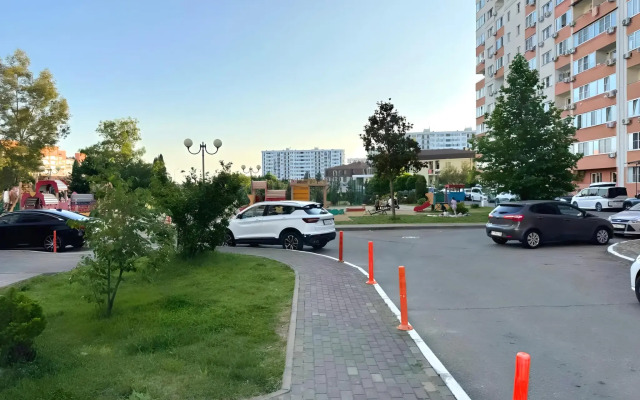 2-Kh Komnatnaya v Komfortnom Zhk Flat