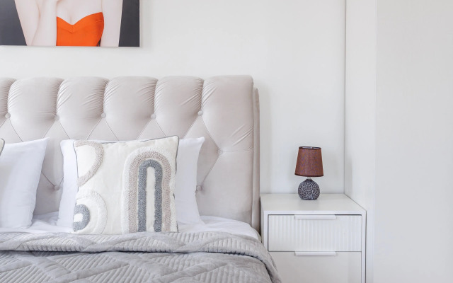 Апартаменты с Видом на Канал Грибоедова