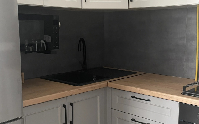 Na Vesyolom Flat