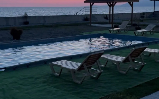 Lifestyle Eco-Hotel