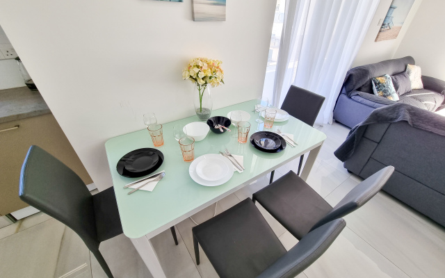 Sea La Vie Seaview Apartments
