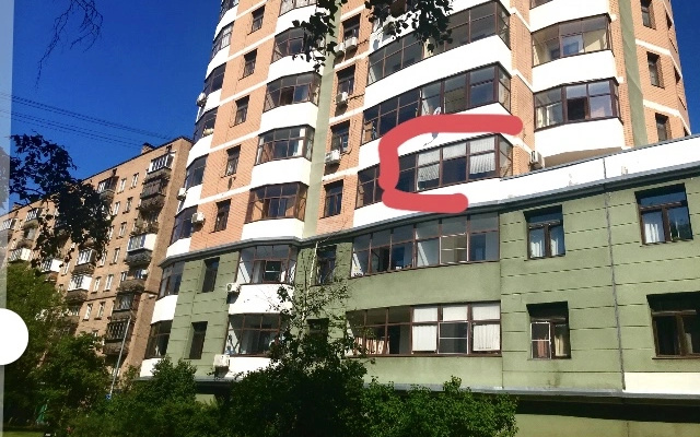 Квартира Большая светлая рядом с метро