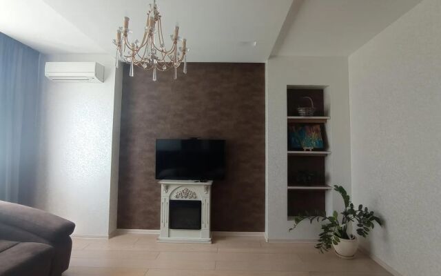 Na Sheynkmana 111 Flat
