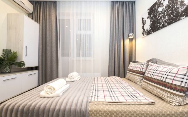 Апартаменты На Бурнаковской 99