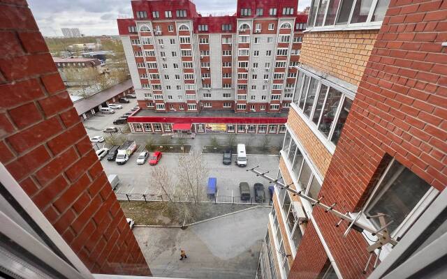 Апартаменты 3кв Южный ТРЦ Фаворит Валерии Гнаровской 10к2