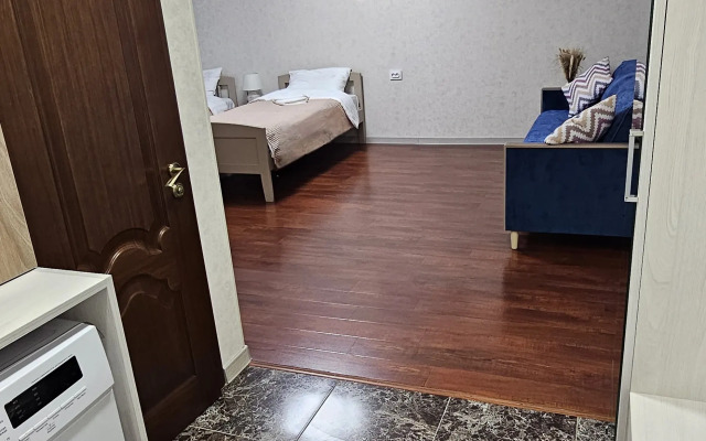Ugolok v tihoj kurortnoj zone Flat