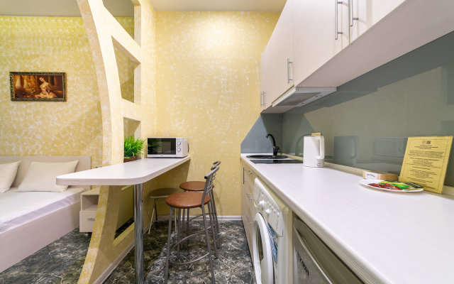 Studiya s balkonom s vidom na more ryadom s Okeanariumom Flat