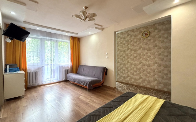 Квартира Двухкомнатная на 6 спальных мест