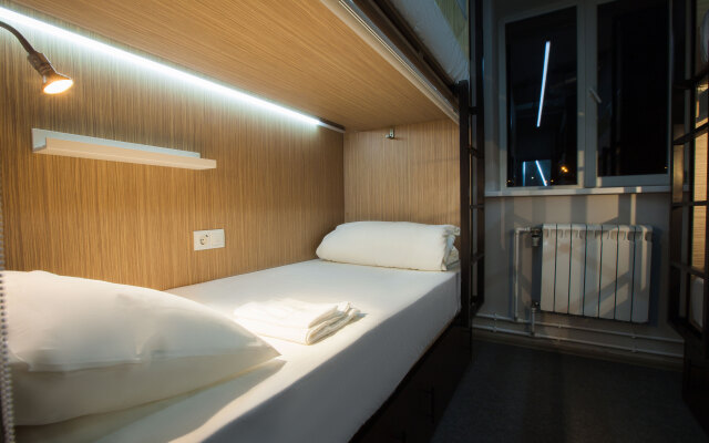 Buran Capsule Hotel