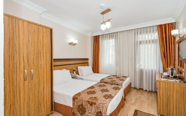 May Hotel