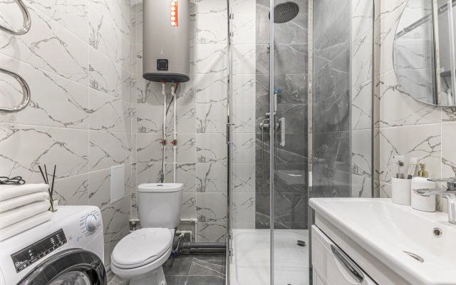 Квартира Однокомнатная уютная с дизайнерским ремонтом и современными удобствам