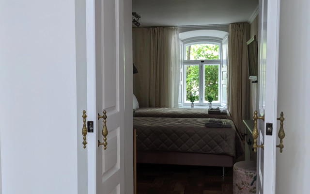 Fligel' Zipalovyh Apartments