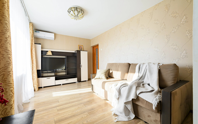 Апартаменты Vladivostok Rent on Pologaya 54 A Street