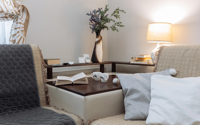 U Samogo Sinego Morya Flat