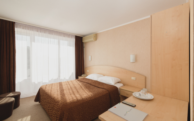 Magnoliya Hotel