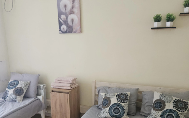 S 1 Spalney Apartment