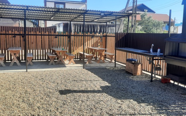 Anzhelika Guest House