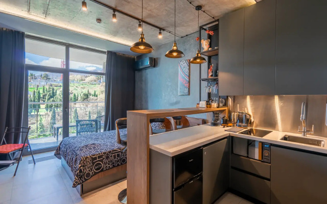 LS-Black Strong S bokovym vidom na more Apartments