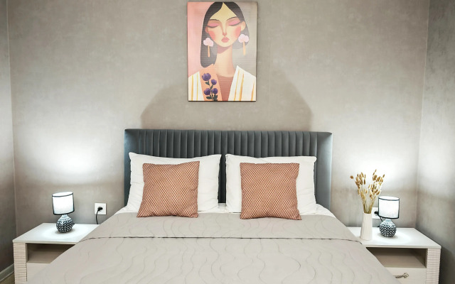 Апартаменты Pink Panther SUTKI LIFE