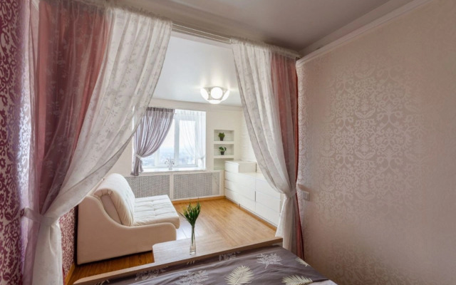Na Ulitse Balakovskaya 6A Flat