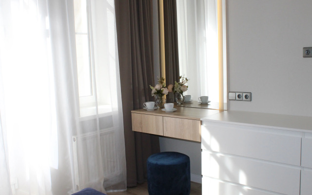 Мебелированные комнаты Аве Питер