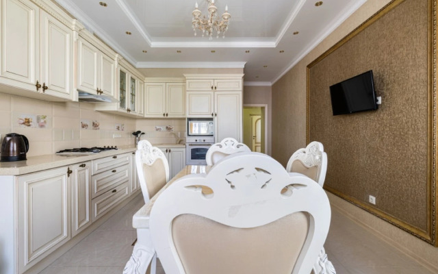 Квартира Шикарная Трёхкомнатная в Самом Центре Казани