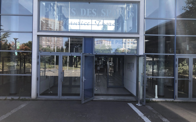 Big Apart Nanterre City Apartments