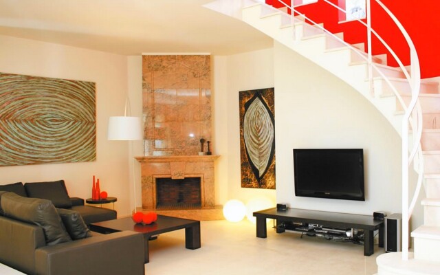 Menorcarentals Villas S.L.