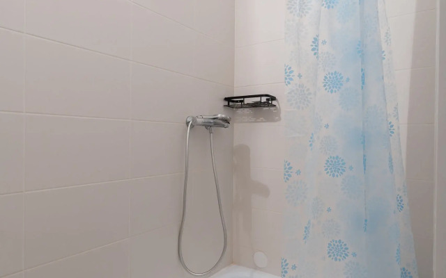 Semeynye Apartamenty Kalinka U Metro Devyatkino Flat