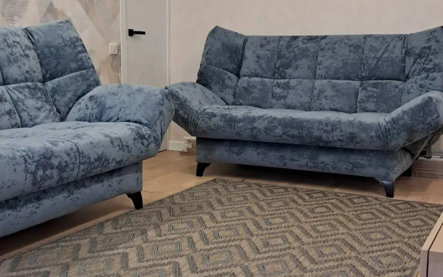 Na Prospekte Oktyabrya 87 Flat