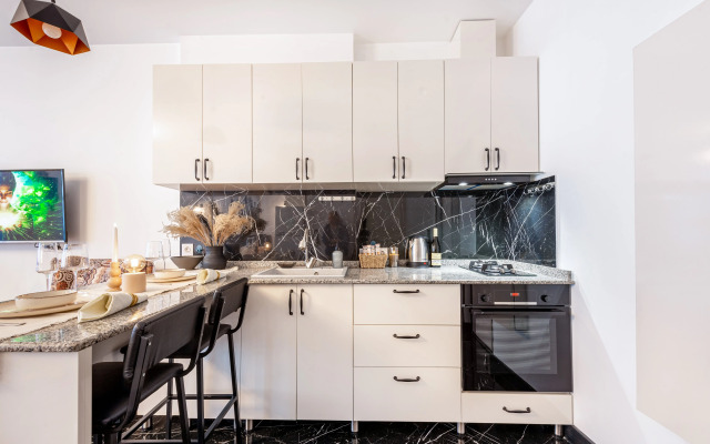 Azure Corner Retreat Apartments