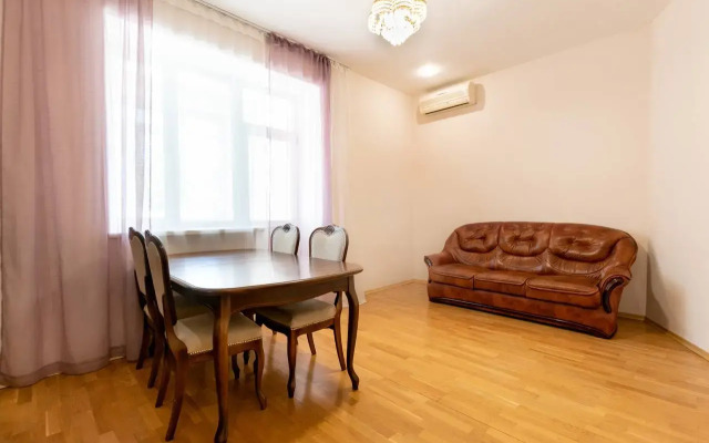 Квартира Двухкомнатная Садовая