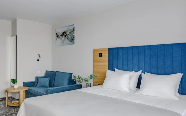 Отель Солнце и море