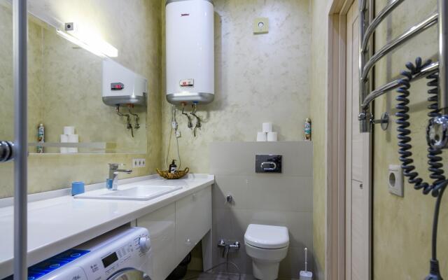 Oplot - Uyutnyj delyuks s terrasoj 2 Apartments
