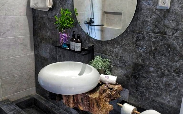 Shanti Private House