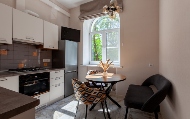 Na Sankt-Peterburgskom Prospekte, 14 Flat