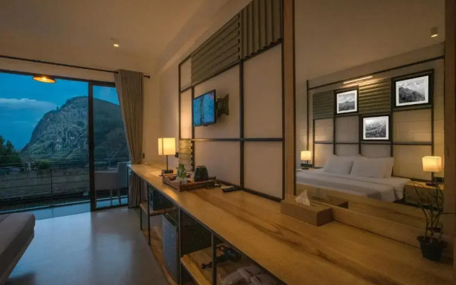 Onrock Hotel