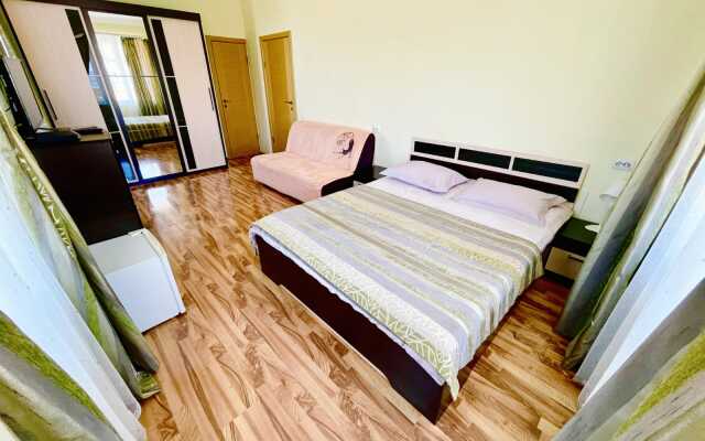 Solnechnyi Guest House