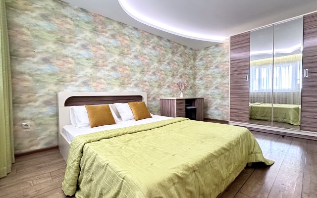 Квартира Трехкомнатная квартира люкс