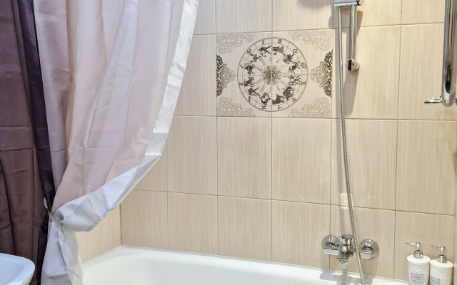 Dizaynerskaya "Modern" Flat