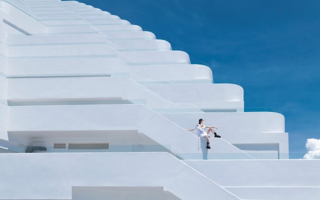 The Empyrean Cam Ranh Beach Resort Hotel