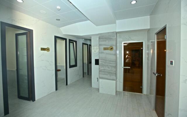 Hotel Rusel Park