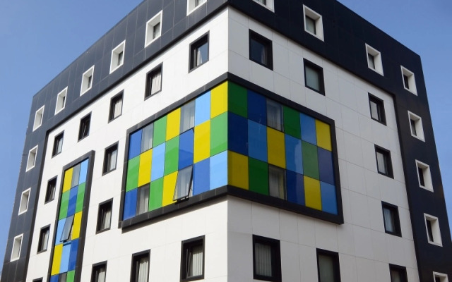 Tempo Fair Suites